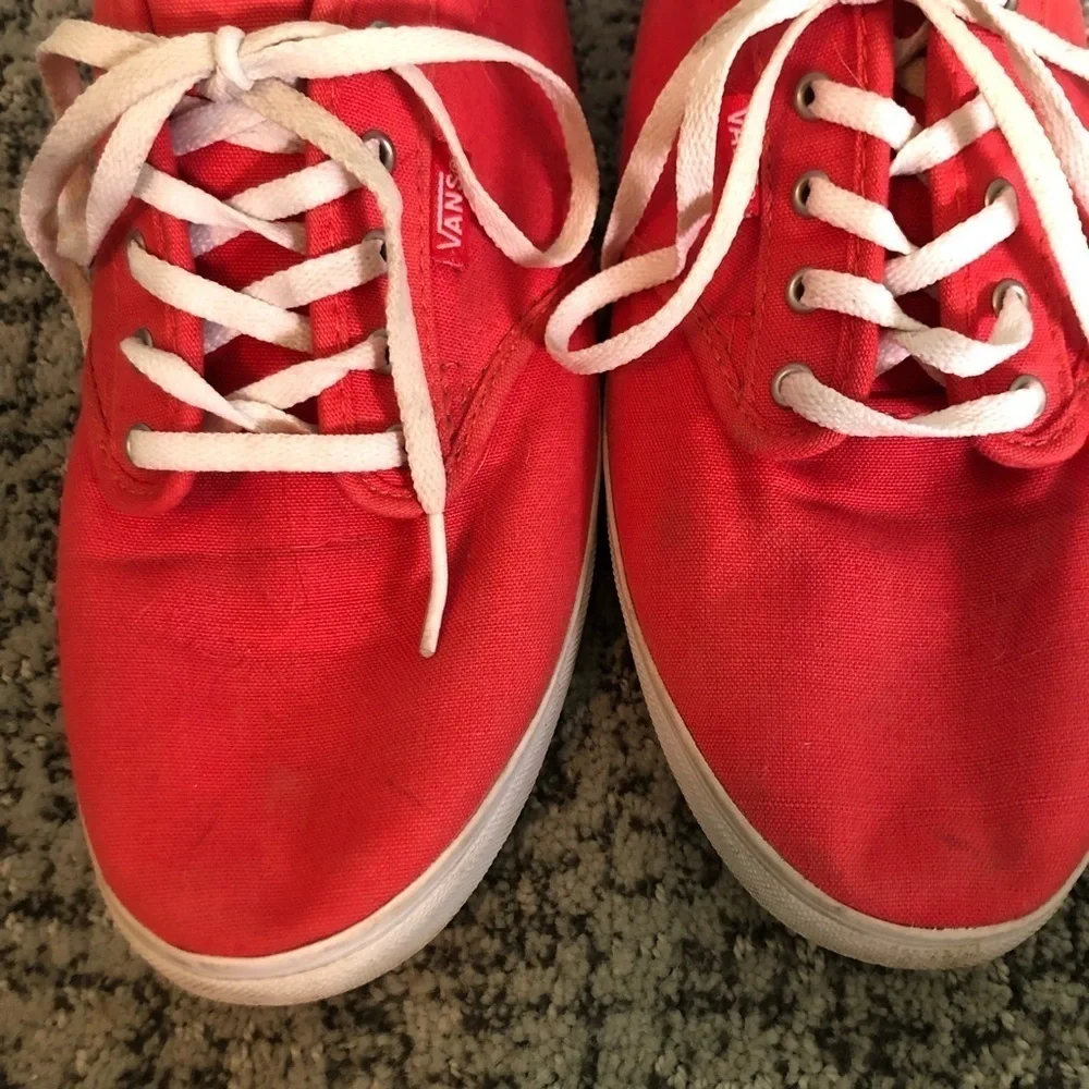 Vans Canvas Low Top Coral Lace Up Sneakers Size 9.5